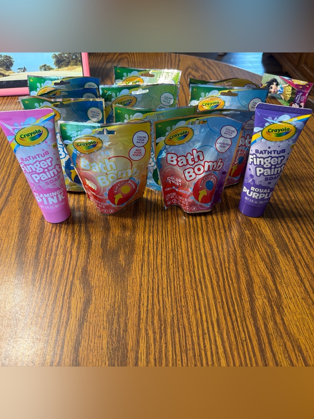 Crayola Kids Bath Bombs & Finger Paint Tubes - Pink & Purple
